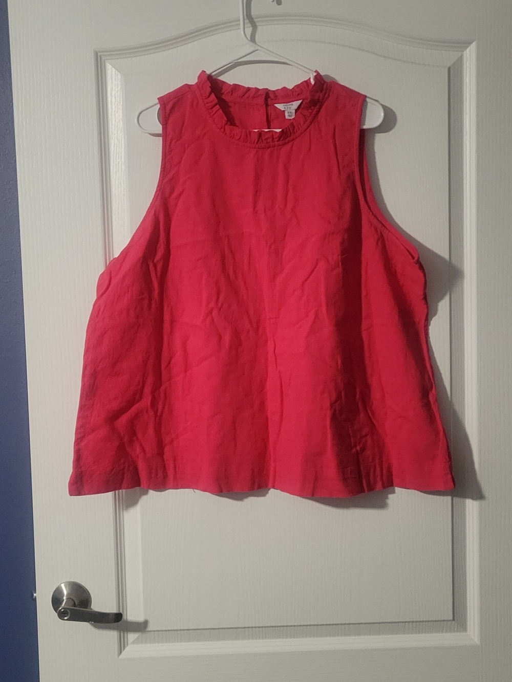 crown & ivy Bright Pink Sleeveless Ruffle-Neck Tank
